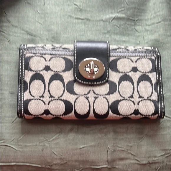 Coach Signature Black and Cream Wallet Coach | Bags | Coach Signature Black And Cream Wallet | Poshmark main image 2
